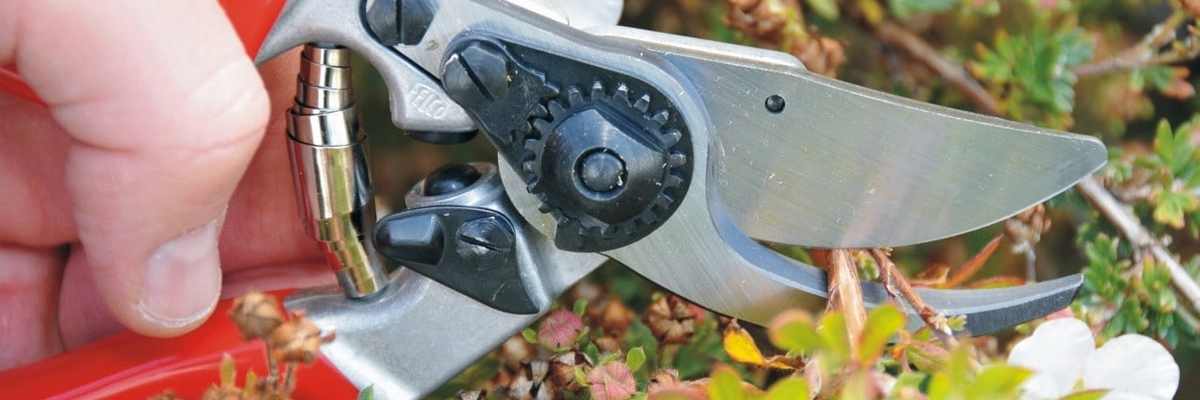 Garden hand tools