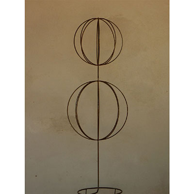 Topiary - Rusty Ball Double