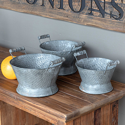 Metal Collander Planter